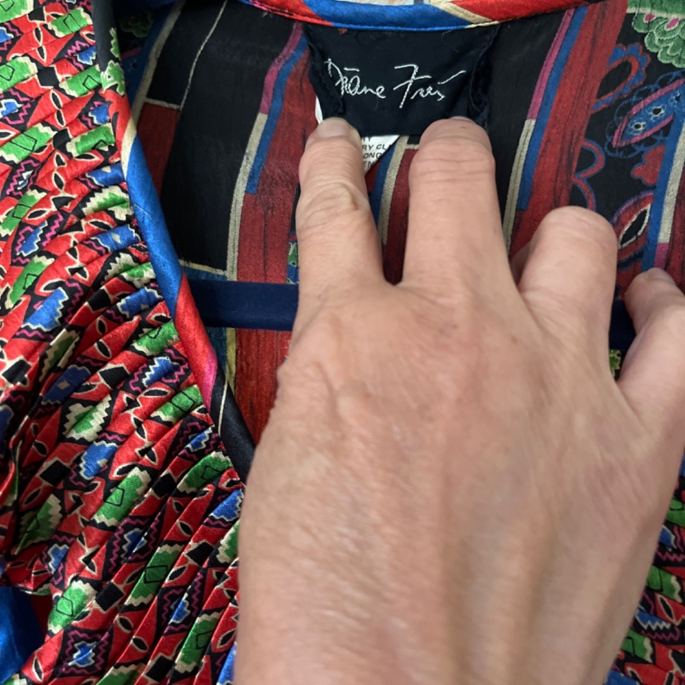 Blouse - Picture 2 of 7